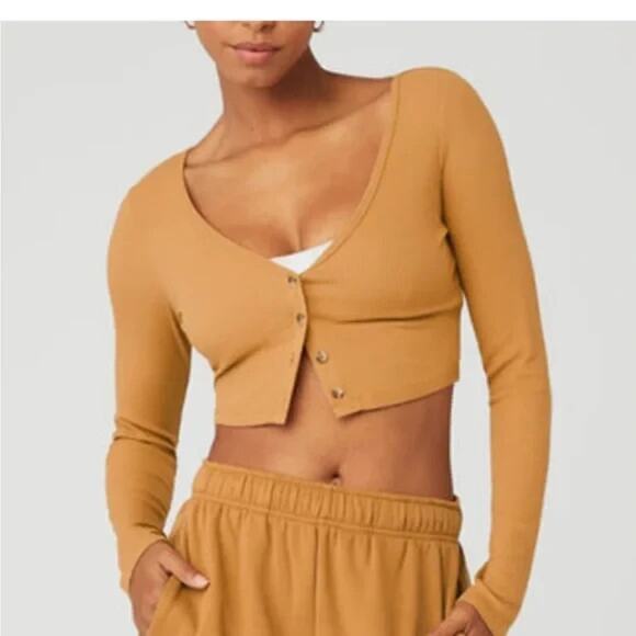 ALO YOGA Ribbed Cropped Whisper Cardigan Sz Small Toffee Long-Sleeve V-Neck Top - Picture 1 of 9